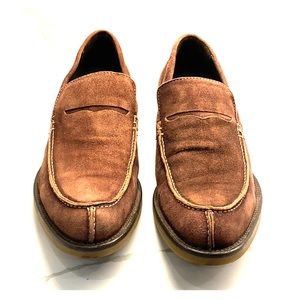 Donald J Pliner brown suede loafers